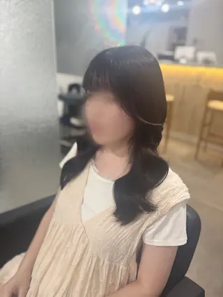 セミロング ヘアアレンジ Yuzu️🫧AO/ 艶カラー/韓国ヘアのヘアスタイル