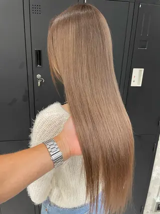 ロング 🫧ハイライトカラー 🫧 𝓜𝓘𝓤のヘアスタイル