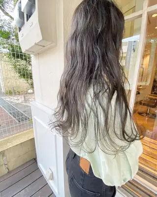 ロング Musiiik hairのヘアスタイル