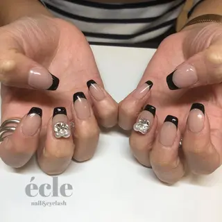 ネイル écle nail&eyeのネイルデザイン