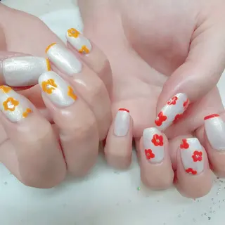 ネイル 柘植 祐子のネイルデザイン