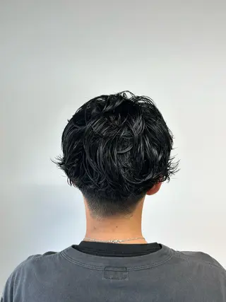 ショート パーマ メンズ 相澤 拳のヘアスタイル