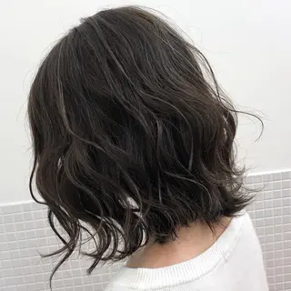 ミディアム カラー ショート 嶋津祥希のヘアスタイル