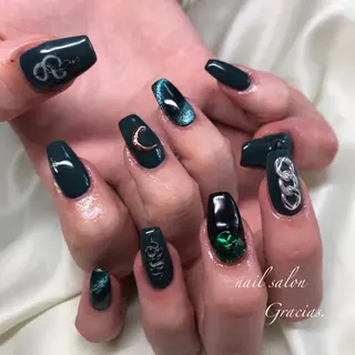 ネイル Gracias. rieのネイルデザイン