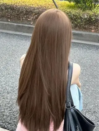 ロング IVE所属・渋谷/髪質改善🫧 透け感カラー🎀🤍のヘアスタイル