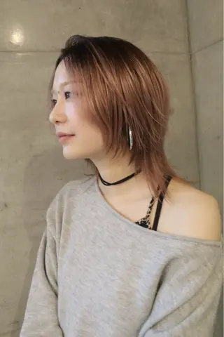 ミディアム カラー レイヤーカットとハイ トーン/HIROKIのヘアスタイル