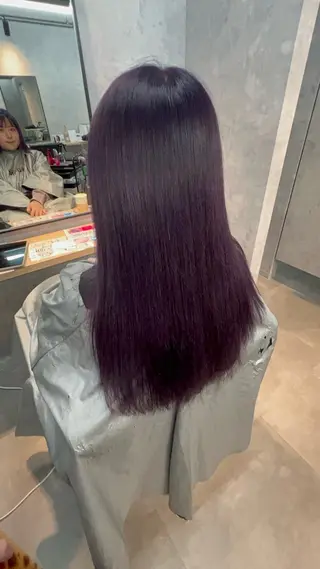 ロング motoトップカラー リスト/ブリーチカラのヘアスタイル