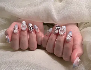 ネイル Rola kira nail salon所属・麗 レイのネイルデザイン