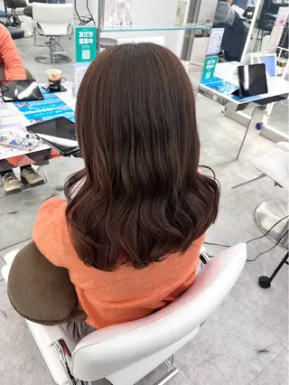 セミロング カラー 透明感/韓国風 🇰🇷RYUKIのヘアスタイル