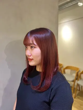 ロング カラー Garland 表参道所属・ミディアムレイヤー/ 艶カラー🎀 emiのヘアスタイル