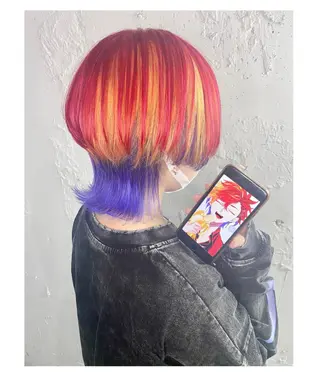 ショート カラー GARU-ガル-所属・TSUNO🦖 派手髪/オタク美容師のヘアスタイル