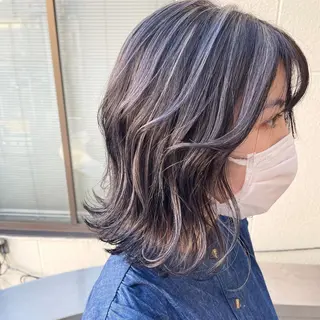 ミディアム カラー arrow🖤 もえみのヘアスタイル