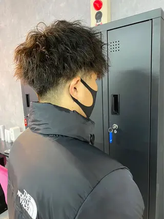 ミディアム ROI 【ロイ】のヘアスタイル