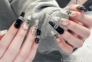 ネイル TIDY M&Mのネイルデザイン