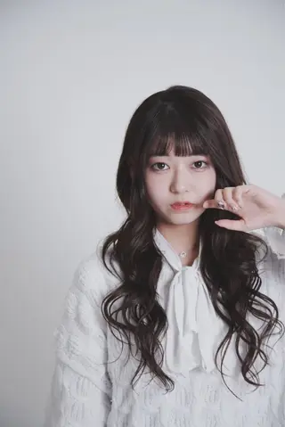 ロング 🖤韓国系🇰🇷カ ラー/kokona❕のヘアスタイル