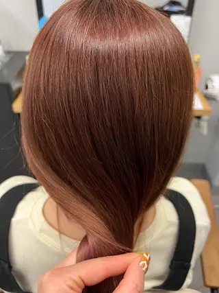 ロング N° aria 三軒茶屋のヘアスタイル
