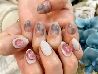 ネイル nailsalon Mirrorのネイルデザイン