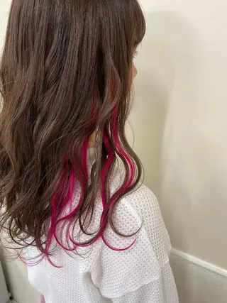 ロング エクステ ハイトーン 💭黒崎ハルカのヘアスタイル