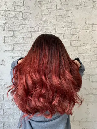 ロング カラー ブリーチ特化 ハイトーンRYOYAのヘアスタイル