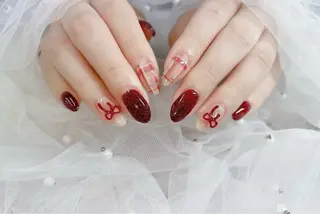 ネイル ᴿᴬᴺᴼᴺ 🤍 𝐴𝑌𝐴𝐾𝐴のネイルデザイン