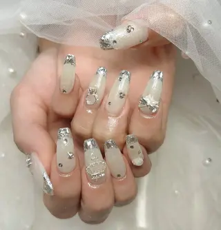 ネイル U·Mi nail salon所属・U·Mi 上野御徒町容のネイルデザイン