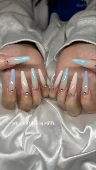 ネイル 𝐧𝐚𝐢𝐥 𝐌𝐢𝐖𝐢𝐢のネイルデザイン