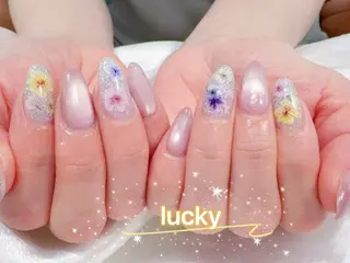 ネイル ラッキーネイルサロン 西川口東口店のネイルデザイン