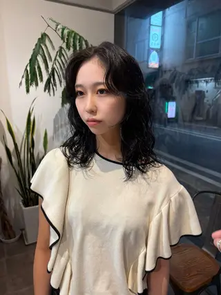 セミロング パーマ 悩みを解決💫似合せ RENのヘアスタイル