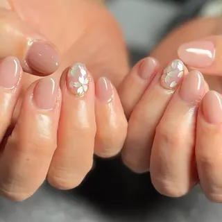 ネイル Beaute Pure_Mのネイルデザイン