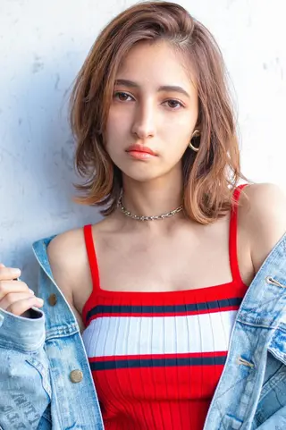 ミディアム カラー パーマ 🎊LUZ🎊_公 式_🩵髪質改善🩵のヘアスタイル