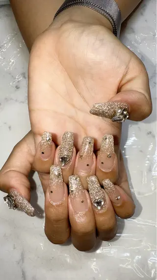 ネイル 💎Guarendo💎錦糸町店所属・✨アン ミユ✨のネイルデザイン