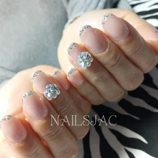 ネイル 島屋 千奈美のネイルデザイン