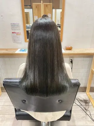 ロング カラー FERIA梅田🖤 透明感カラー🎀のヘアスタイル