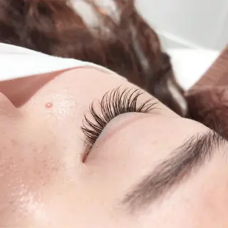 マツエク・マツパ GO TODAY 表参道Luce店所属・ラッシュリフト / eri🎀のマツエク・マツパデザイン