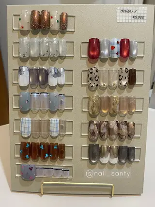 ネイル Nailsalon Santy.のネイルデザイン