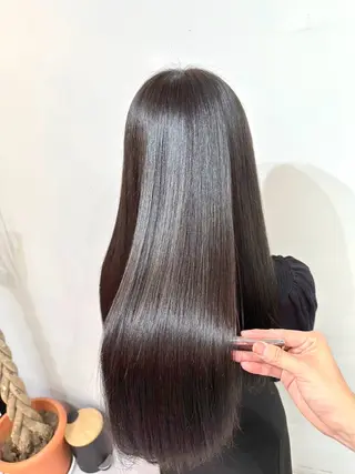 ロング カラー 髪質改善× ハイライト溝江のヘアスタイル