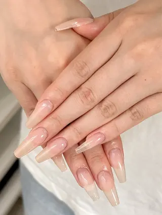 ネイル muni所属・鶴橋♡̴⟡.˚ネイル kpop.ワンホンのネイルデザイン