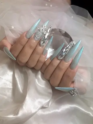 ネイル Natsumi _RIRANのネイルデザイン