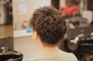 ミディアム パーマ メンズ 前田賢生 ご新規様はNGのヘアスタイル