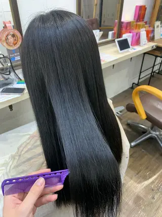 ロング カラー 🌸U-topia 🌸伊藤穂乃花🌸のヘアスタイル