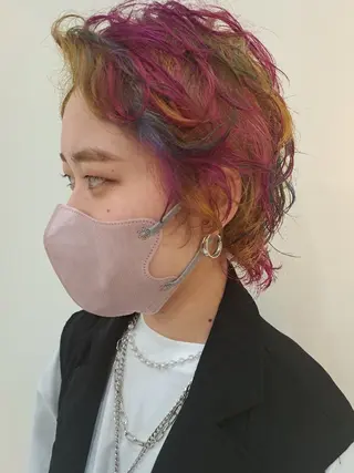 ショート カラー メンズ ヘアメイク ハイトーン キャロのヘアスタイル
