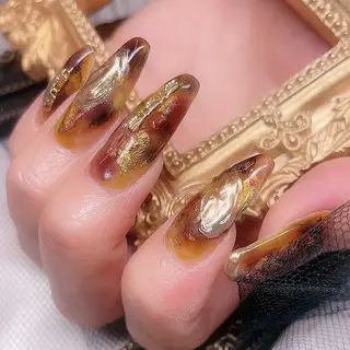 ネイル 柘植 祐子のネイルデザイン