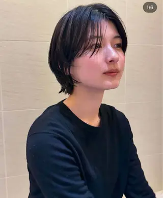 ショート 加藤木麻彩 NEROのヘアスタイル