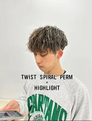 セミロング パーマ メンズ パーマ職人 渡邊　優雅のヘアスタイル