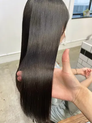 ロング 顔まわりレイヤー🎀 くぼやま　みおのヘアスタイル