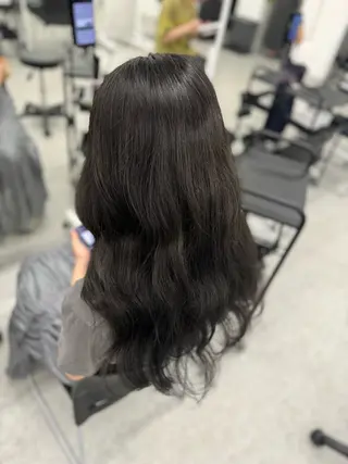 ロング カラー 透けるやわらか艶髪♡ ナチュラルストレートのヘアスタイル