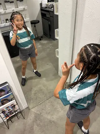 キッズ 艶カラー/レイヤー /メンズ/マツエクのヘアスタイル