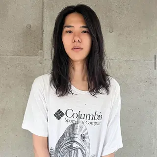 ロング メンズ 鈴木 隼人のヘアスタイル