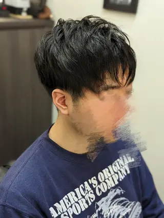ショート LAVIE the BARBER所属・徒歩5分ビジネスマン カット👦🏻うしだのヘアスタイル