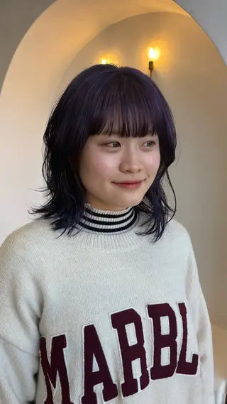 ミディアム カラー 彦坂 柚羽のヘアスタイル